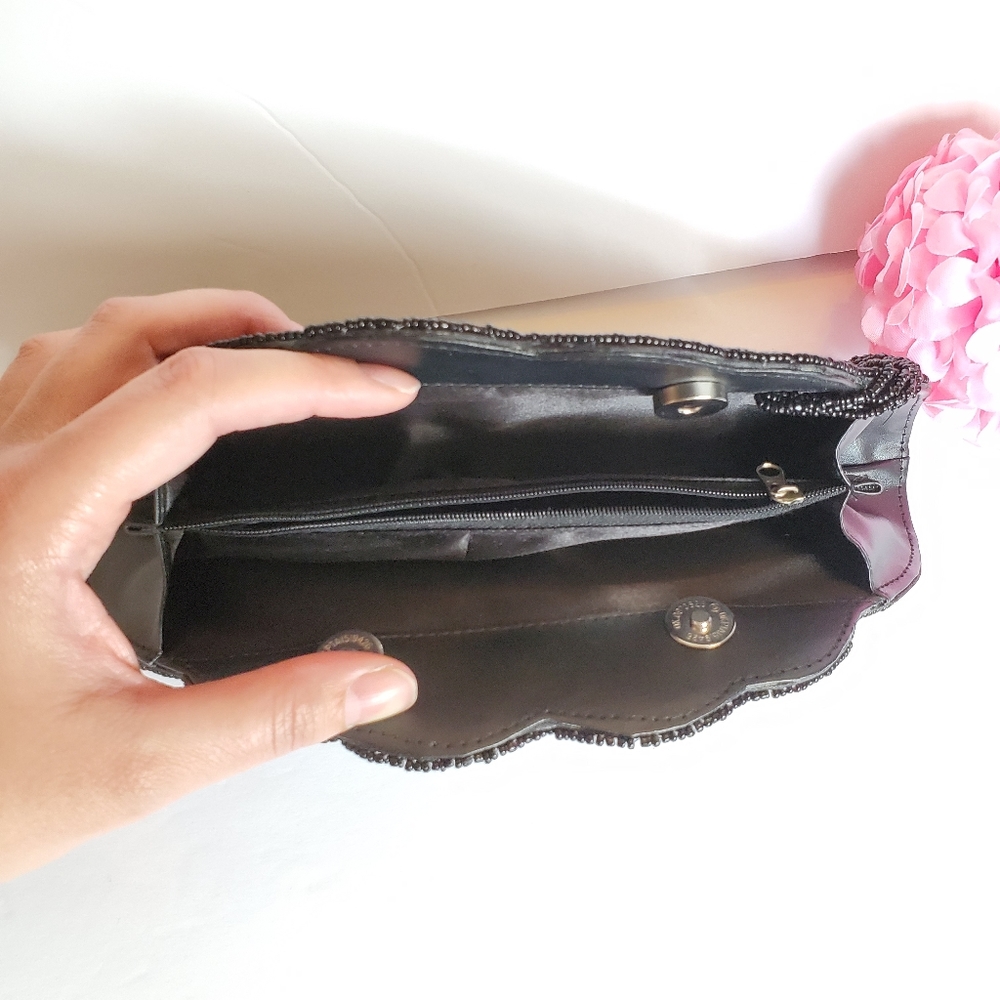 Vintage Looking EUC Structured Evening Bag - Picture 5 of 5